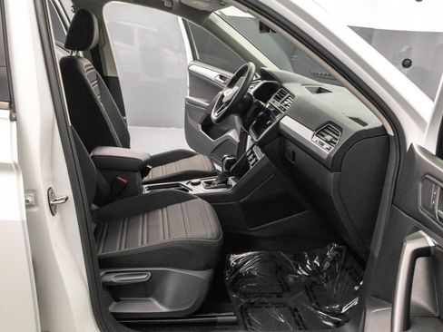 Used 2024 Volkswagen Tiguan S w/ MDO Package, Two-Row image 39