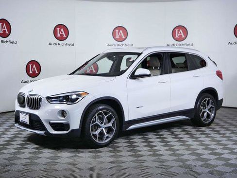 Used 2017 BMW X1 xDrive28i AWD/4WD image 4