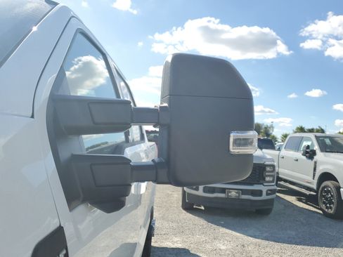 New 2026 Ford F250 XLT w/ XLT Premium Package image 4