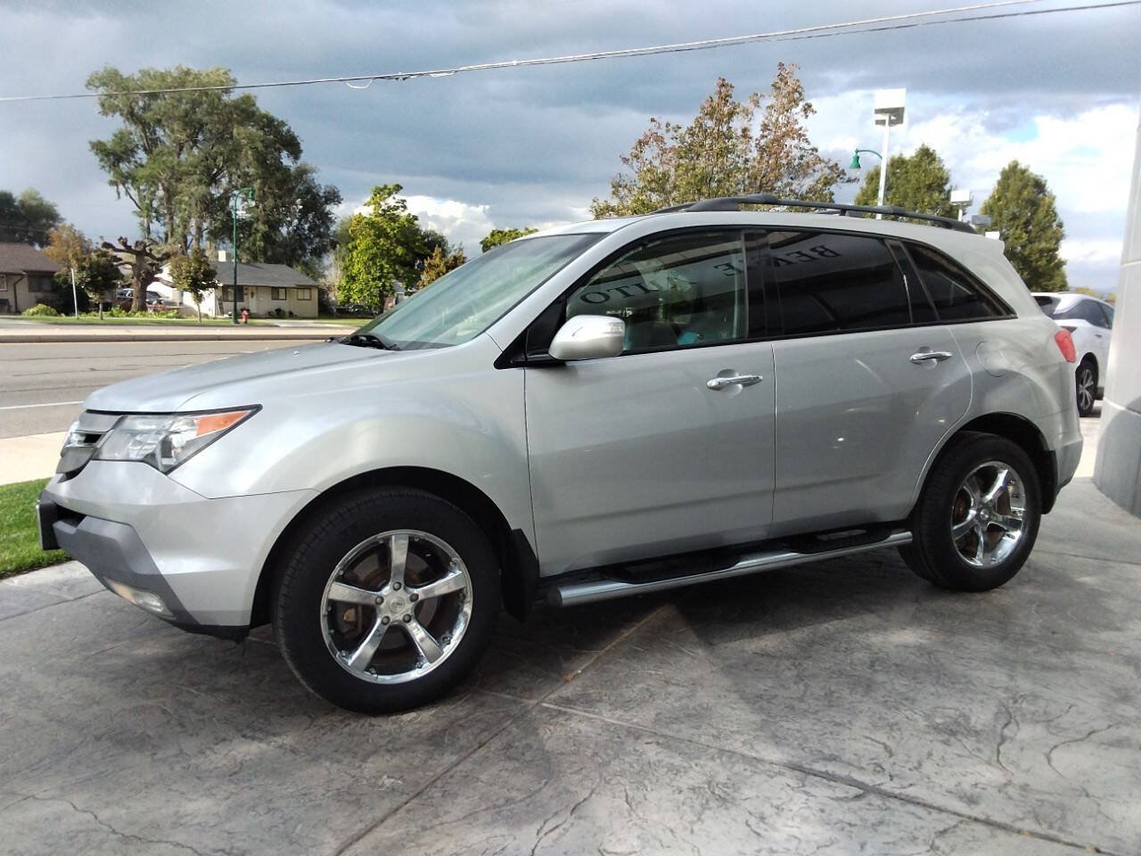 Used 2009 Acura MDX w/ Technology Package AWD/4WD image 4