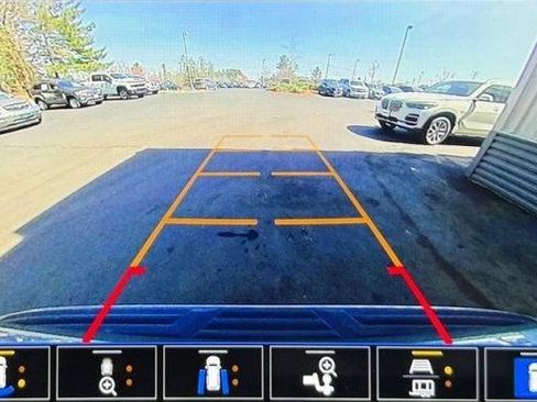 Used 2022 Chevrolet Tahoe LT w/ LT Signature Package AWD/4WD image 20