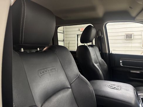 Used 2017 RAM 3500 Laramie image 27