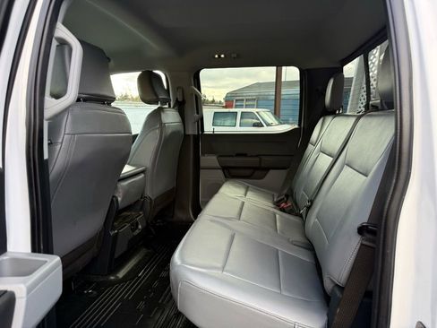 Used 2024 Ford F450 XL w/ XL Chrome Package image 16