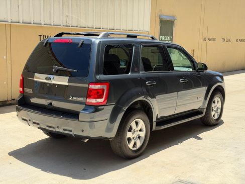 Used 2010 Ford Escape Limited FWD image 28