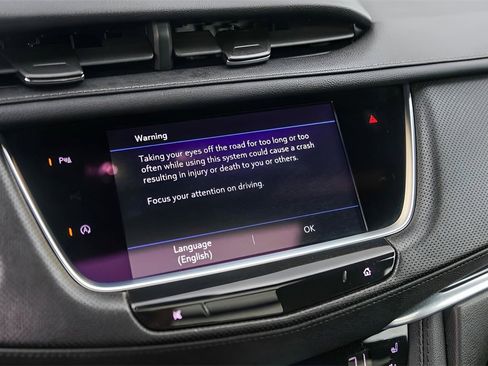 Certified 2024 Cadillac XT5 Premium Luxury image 16