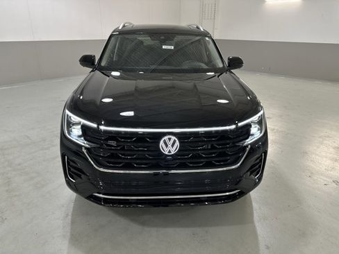 New 2026 Volkswagen Atlas SEL Premium R-Line AWD/4WD image 3