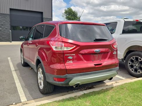 Used 2014 Ford Escape SE FWD image 2