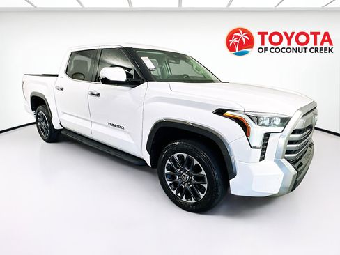 Used 2022 Toyota Tundra Limited image 1