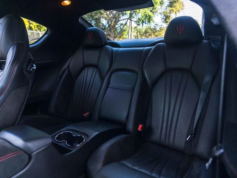 Used 2017 Maserati GranTurismo Sport RWD image 30