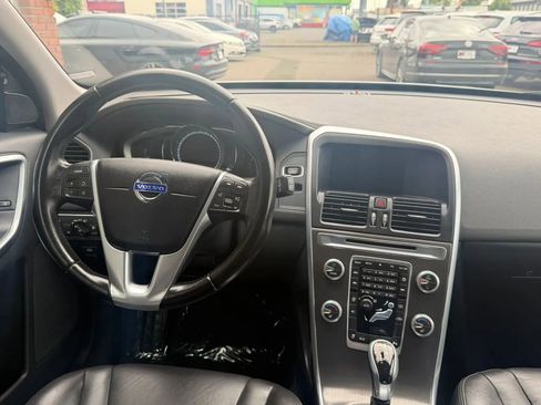 Used 2015 Volvo XC60 T5 AWD/4WD image 15