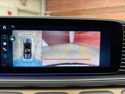 New 2025 Mercedes-Benz GLS 450 4MATIC image 21