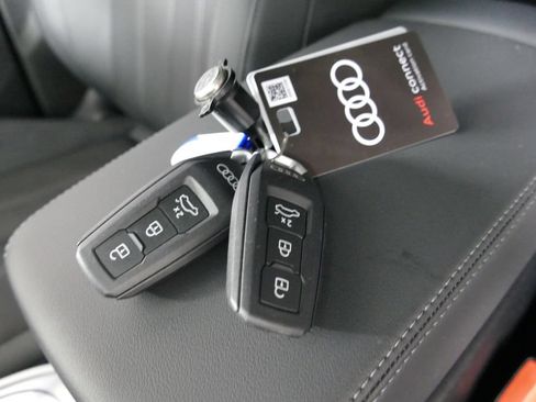 Certified 2025 Audi Q5 Premium w/ Premium Plus AWD/4WD image 22