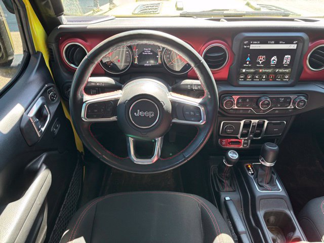 Used 2023 Jeep Wrangler Unlimited Rubicon w/ Cold Weather Group AWD/4WD image 17