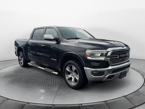Used 2022 RAM 1500 Laramie AWD/4WD image 4