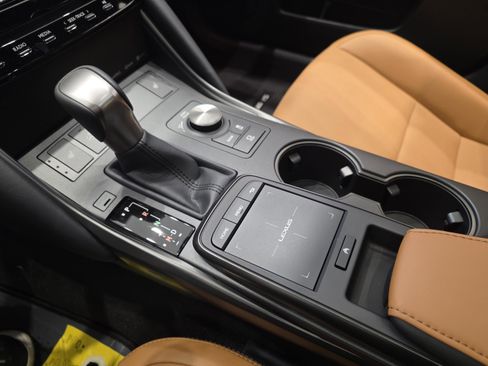 New 2025 Lexus ES 350 w/ Premium Package image 35