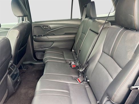 Used 2023 Honda Passport TrailSport image 25