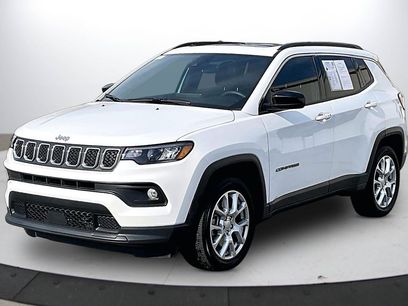 Used 2024 Jeep Compass Latitude w/ Sun and Sound Group