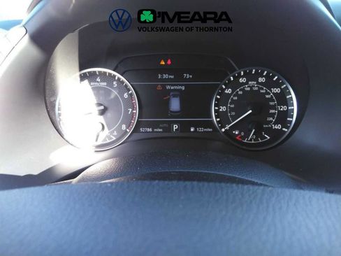 Used 2024 Nissan Armada SL w/ Captain's Chairs Package image 4