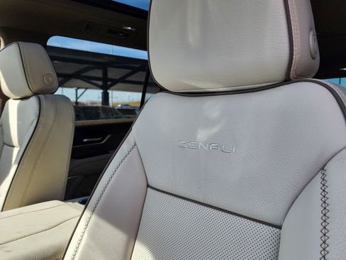 New 2026 GMC Yukon XL Denali w/ Sun & Power Step Package image 17