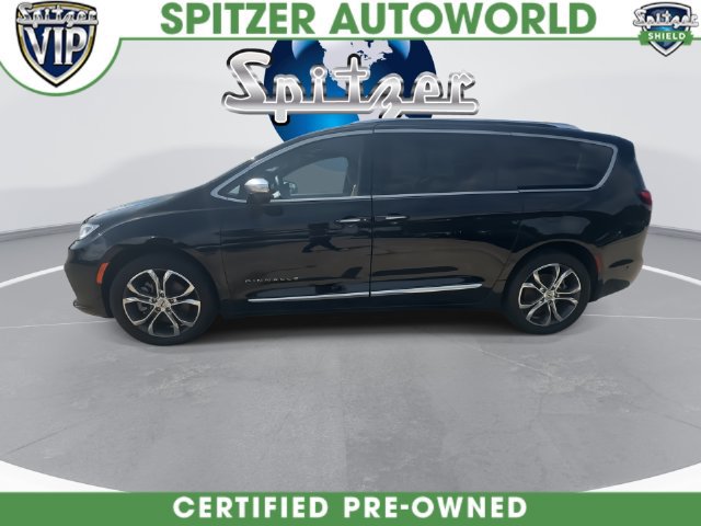 Used 2024 Chrysler Pacifica Pinnacle AWD/4WD image 11