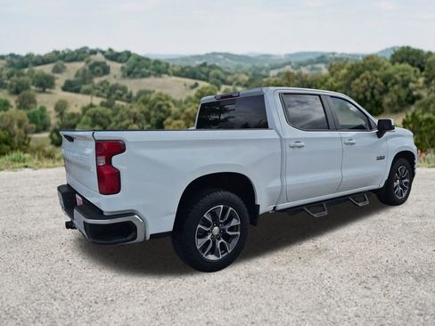 Used 2019 Chevrolet Silverado 1500 LT w/ Texas Edition AWD/4WD image 10