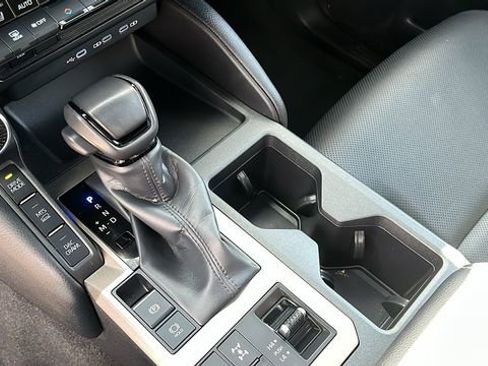 Used 2024 Toyota Land Cruiser image 14