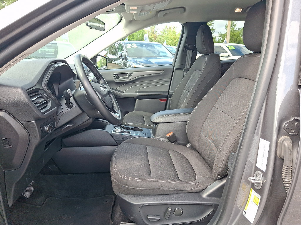Used 2024 Ford Escape Active AWD/4WD image 13
