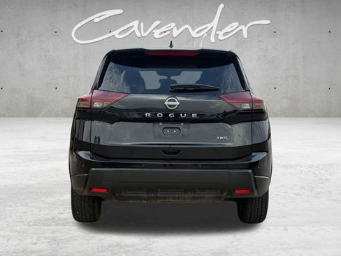 Used 2024 Nissan Rogue S AWD/4WD image 15