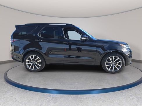 New 2026 Land Rover Discovery Limited Edition image 4