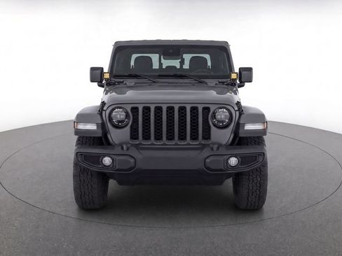 Used 2022 Jeep Gladiator Sport AWD/4WD image 5