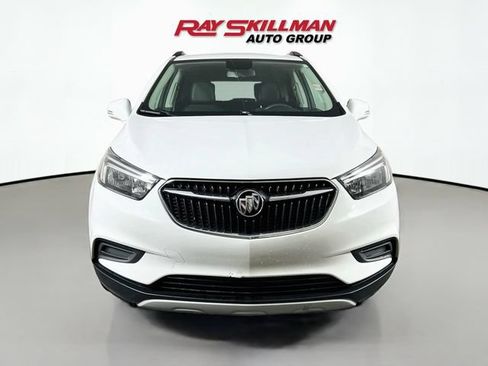 Used 2018 Buick Encore Preferred FWD image 2