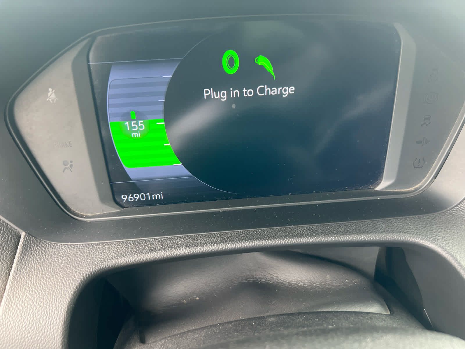 Used 2023 Chevrolet Bolt EUV LT w/ Comfort Package FWD image 3