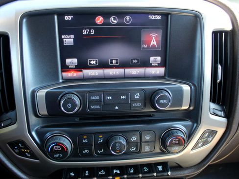 Used 2015 GMC Sierra 2500 Denali w/ Duramax Plus Package image 30