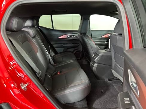 Used 2024 Chevrolet Equinox EV RS image 27