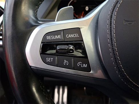 Used 2022 BMW X7 xDrive40i w/ M Sport Package image 24