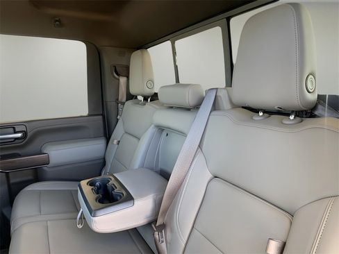 Used 2020 GMC Sierra 3500 SLT w/ SLT Premium Plus Package image 19