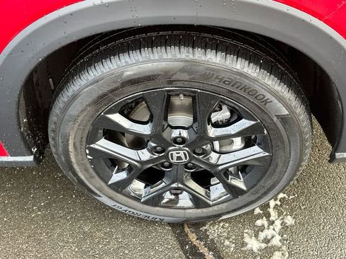 Used 2025 Honda HR-V Sport image 7