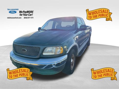 Used 2000 Ford F150 Lariat image 1