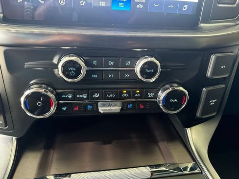 Used 2024 Ford F150 Platinum w/ Equipment Group 702A High AWD/4WD image 14