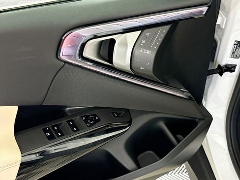 New 2026 BMW X3 xDrive30 w/ Premium Package image 17