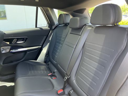 Certified 2025 Mercedes-Benz GLC 300 4MATIC image 33