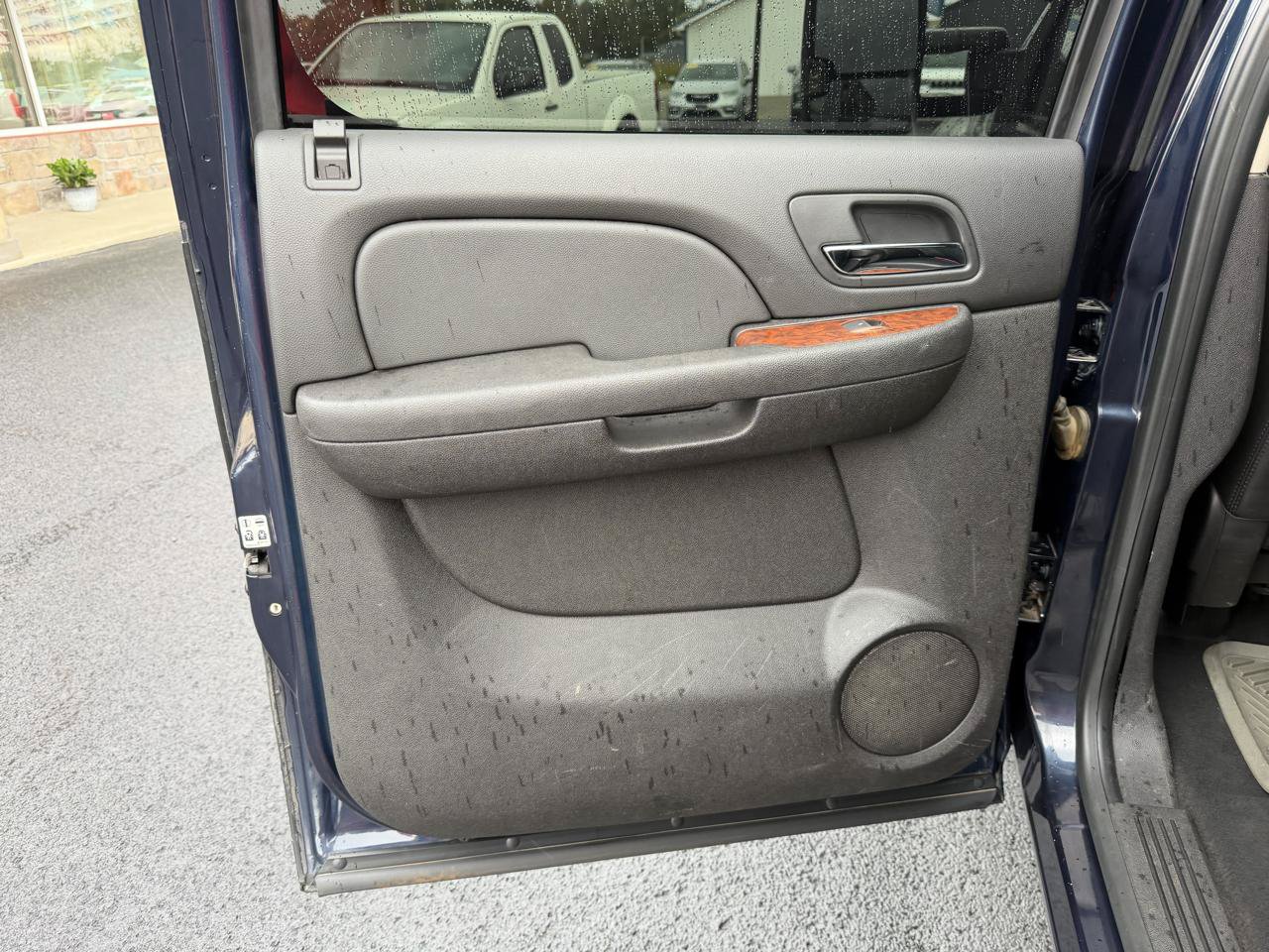 Used 2007 Chevrolet Silverado 1500 LT AWD/4WD image 17