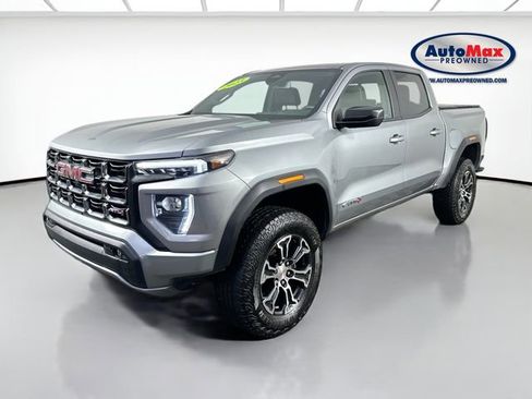 Used 2023 GMC Canyon AT4 image 5