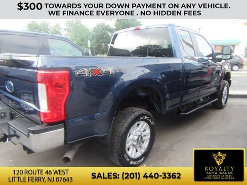 Used 2019 Ford F250 XL w/ STX Appearance Package image 2