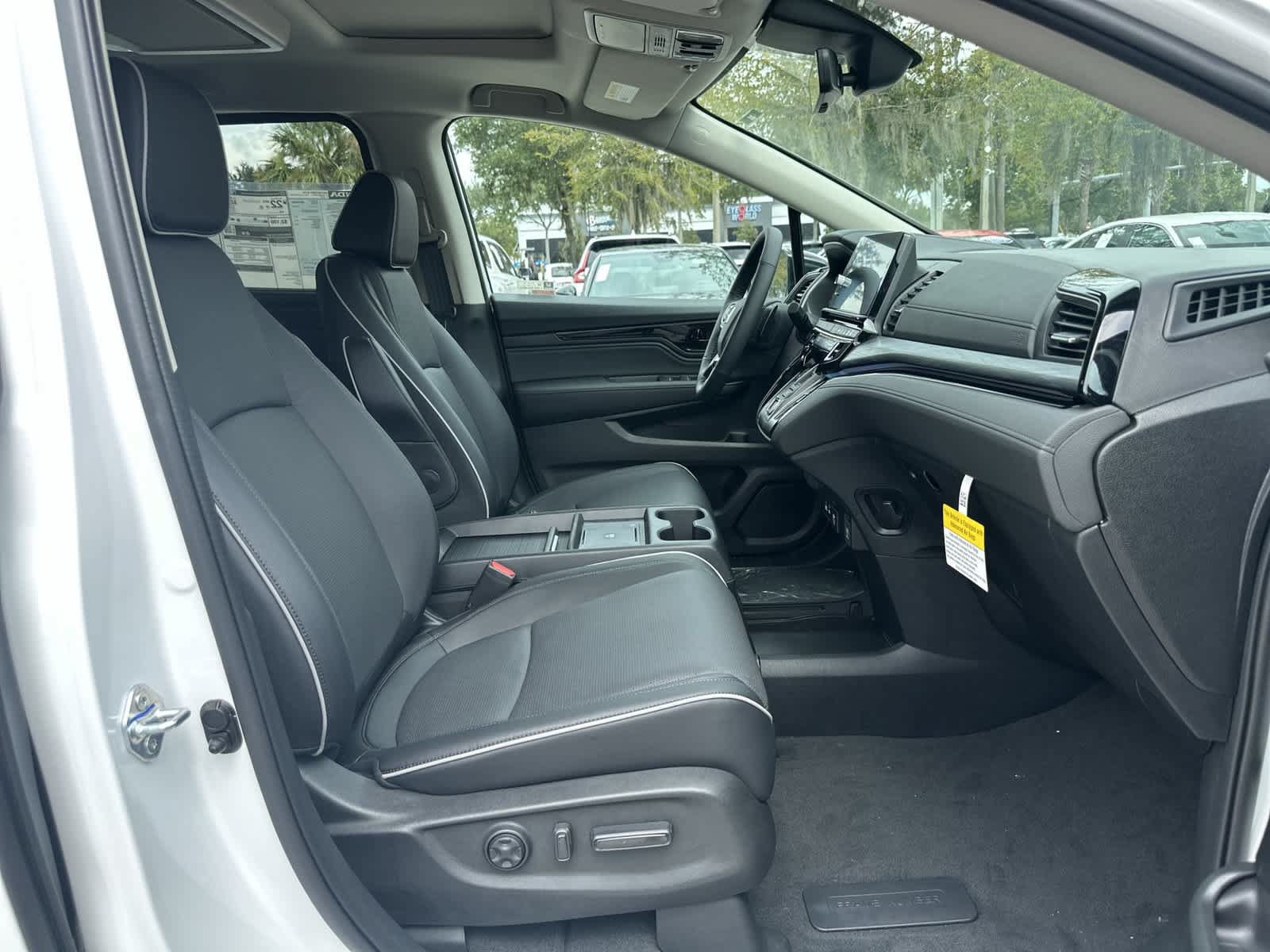 New 2027 Honda Odyssey Elite image 16