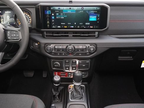 New 2026 Jeep Wrangler Rubicon AWD/4WD image 7