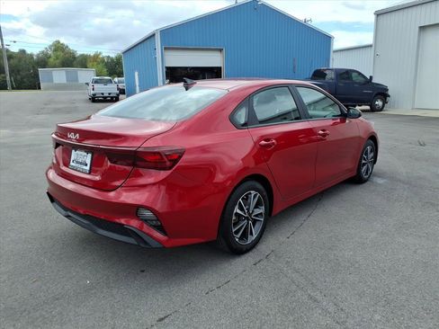 Used 2023 Kia Forte LXS w/ LXS Technology Package image 6