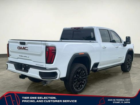 New 2026 GMC Sierra 2500 Denali w/ Denali Reserve Package AWD/4WD image 6