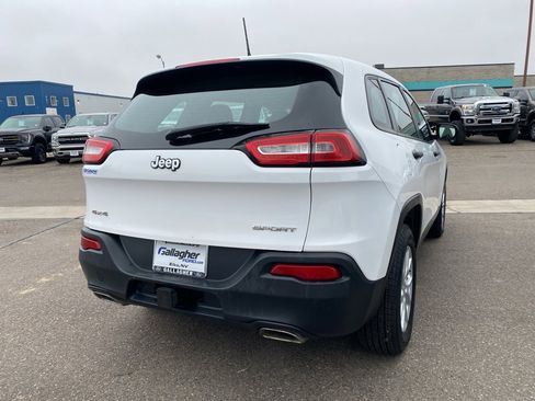 Used 2017 Jeep Cherokee Sport w/ Trailer Tow Group image 18