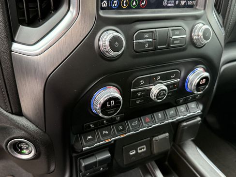 Used 2021 GMC Sierra 1500 Denali w/ Denali Ultimate Package image 12